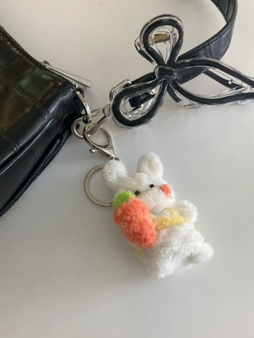 Seolhee, always hungry keyring