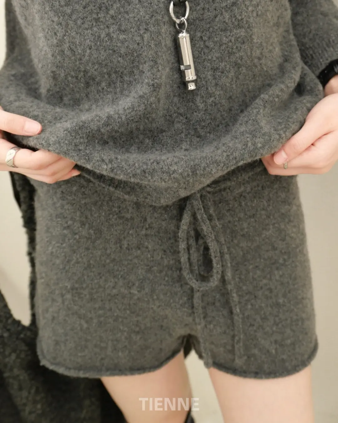 Ease Knit Shorts Pants - Gray
