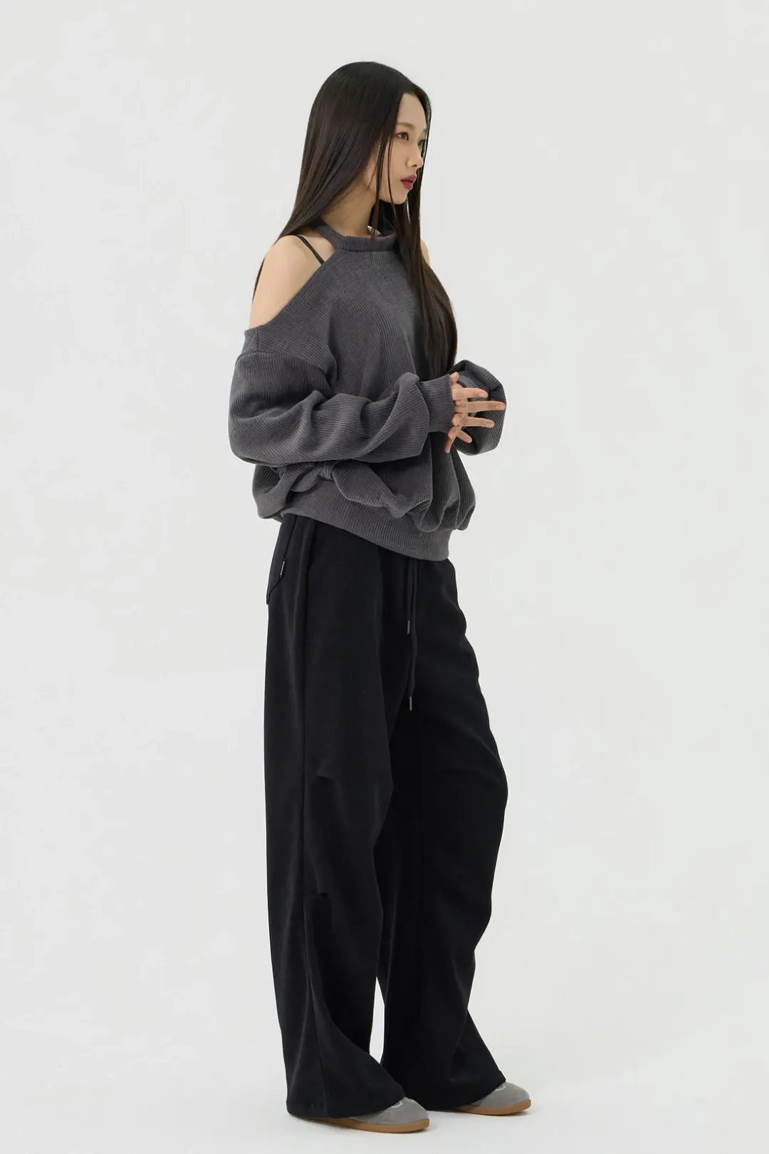 タック ノンウエスト ローライズパンツ - Black