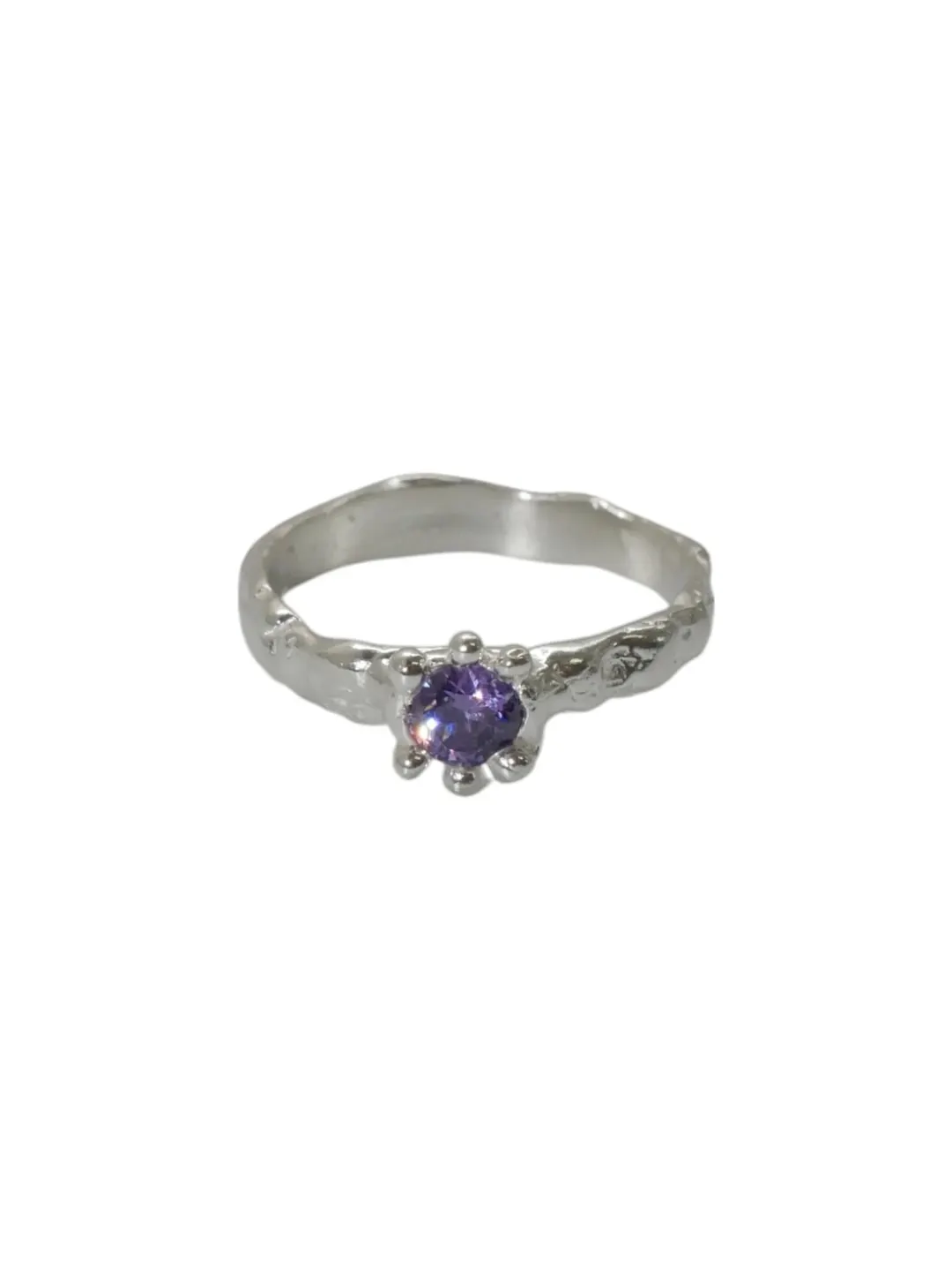 Flowy ring