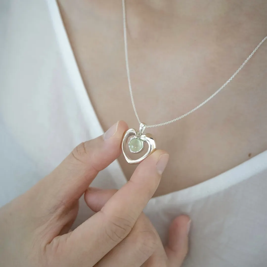 Heart Vine Necklace