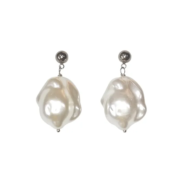 Oyster Pearl Earrings