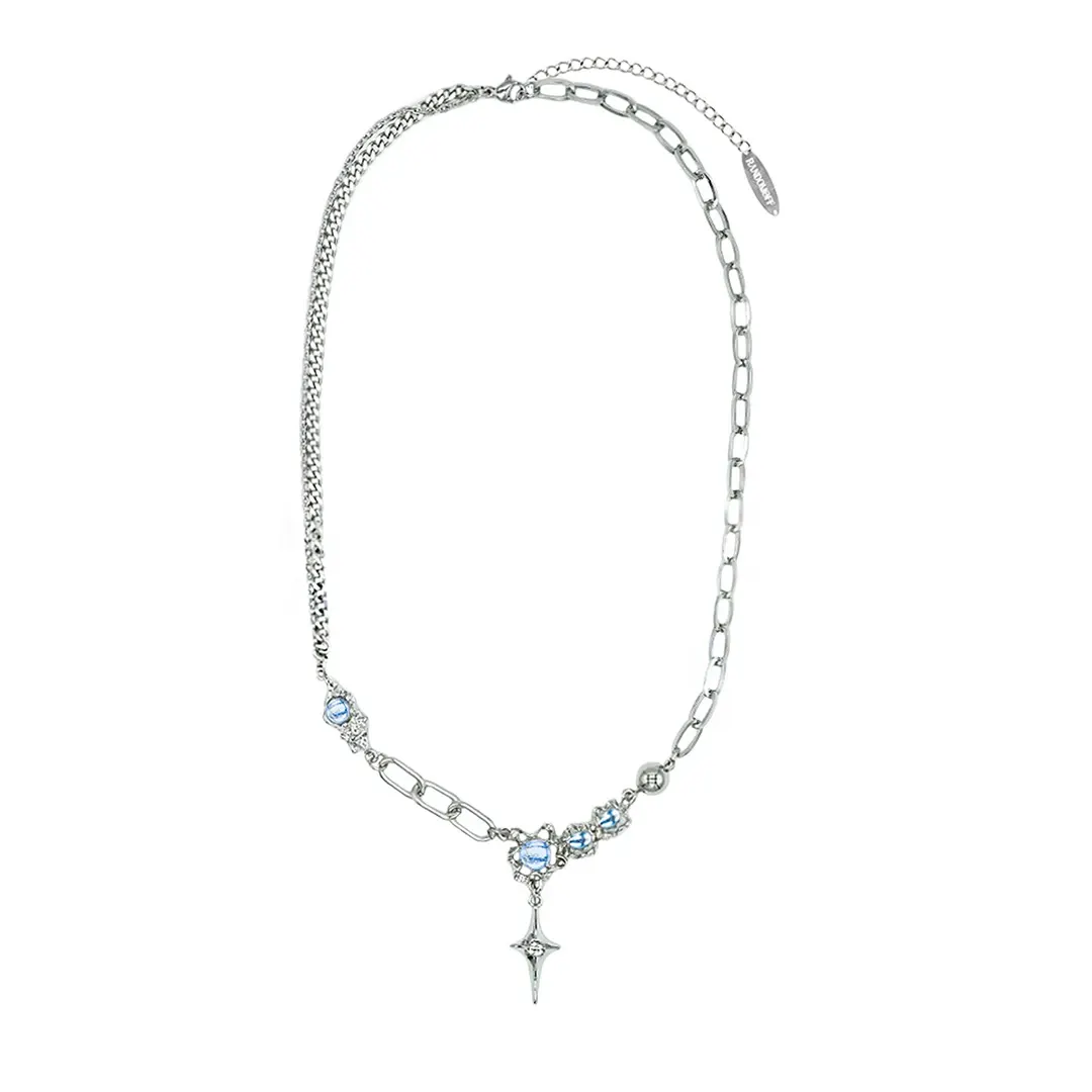Chloe classic Necklace