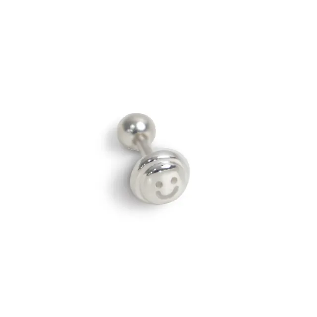 Smile Button Piercing (目が合う一瞬)