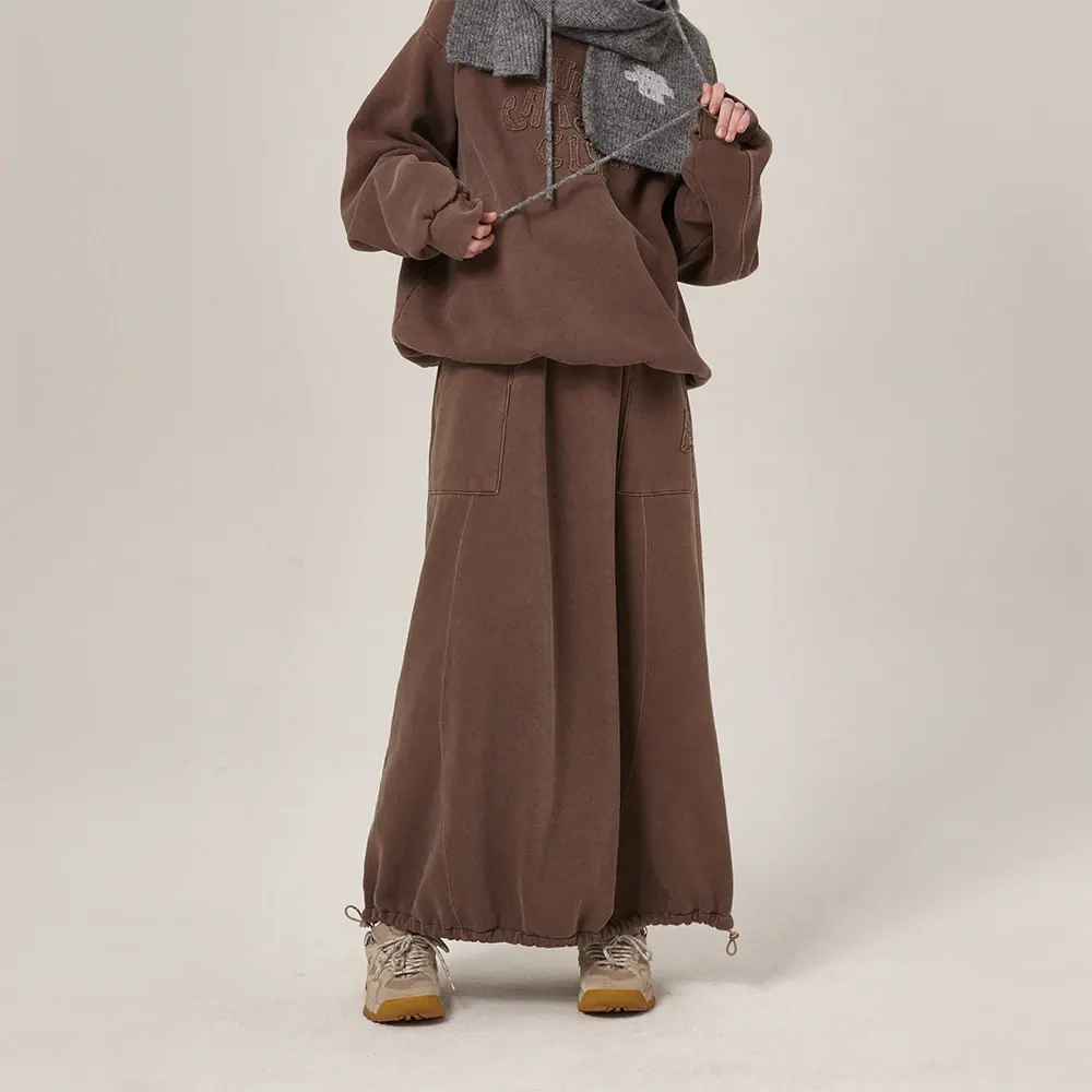 Hava Patchwork Pigment Sweatskirt Brown