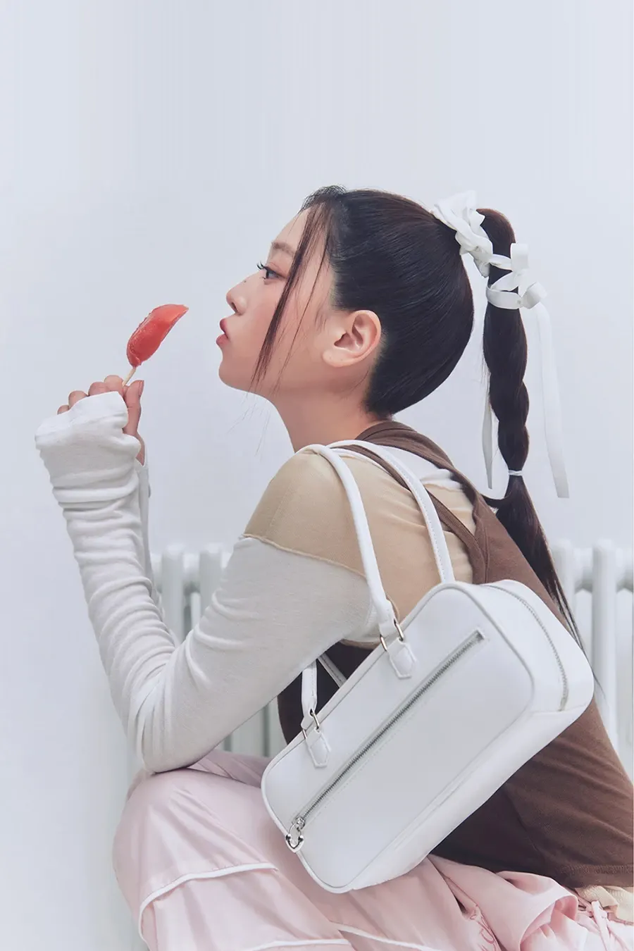 AHOHA_RADIO BAG_White