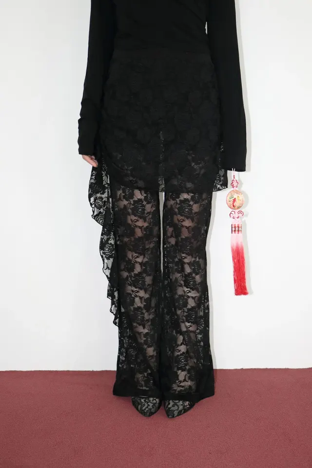 紅煙 Flower lace pantskirt