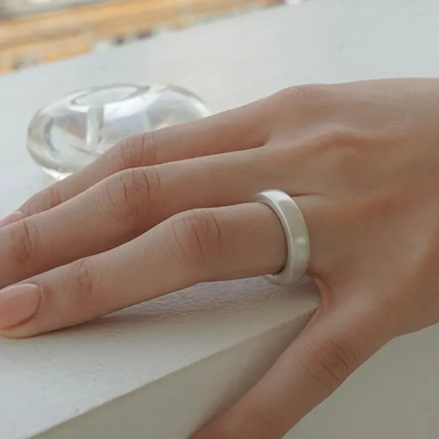 Oval Ring