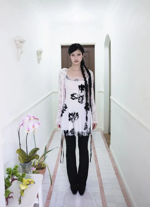 [Pink orchid house] Frill lace bolero