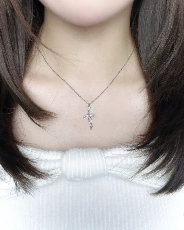 Dear ribbon Necklace