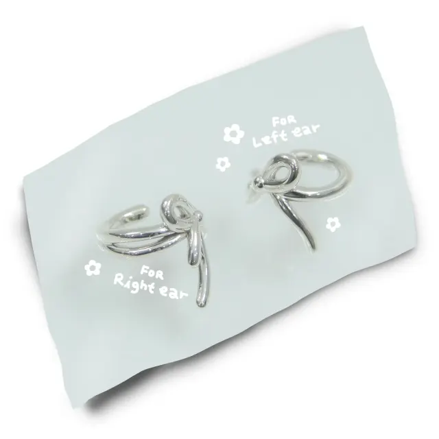 Blanc Ribbon Earcuff (洗い立てのリボン)