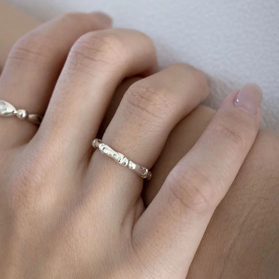 Mora Ring