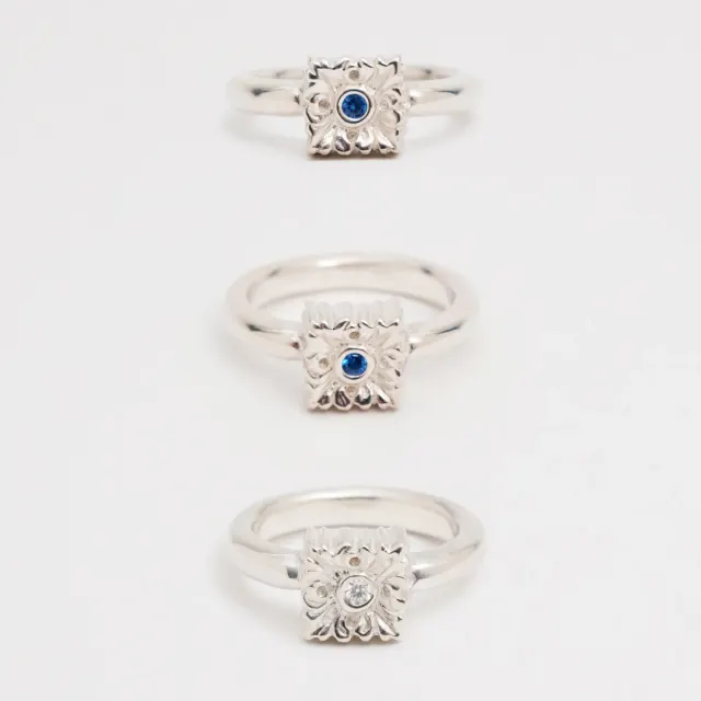 ROSETTE RING