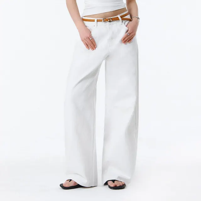 BTB : COMFY JEANS [SOFT WHITE]