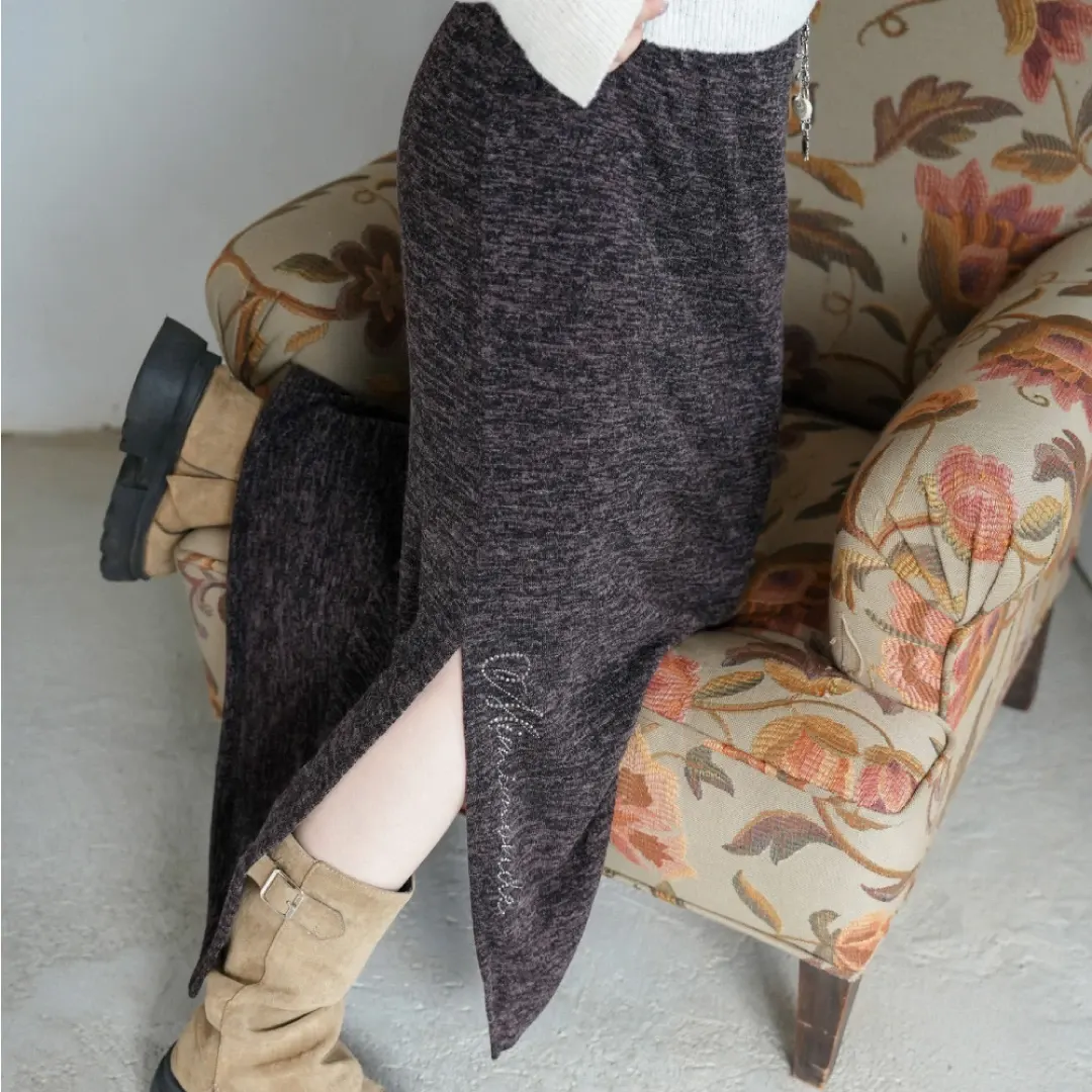Studded maxi skirt(Mahogany)
