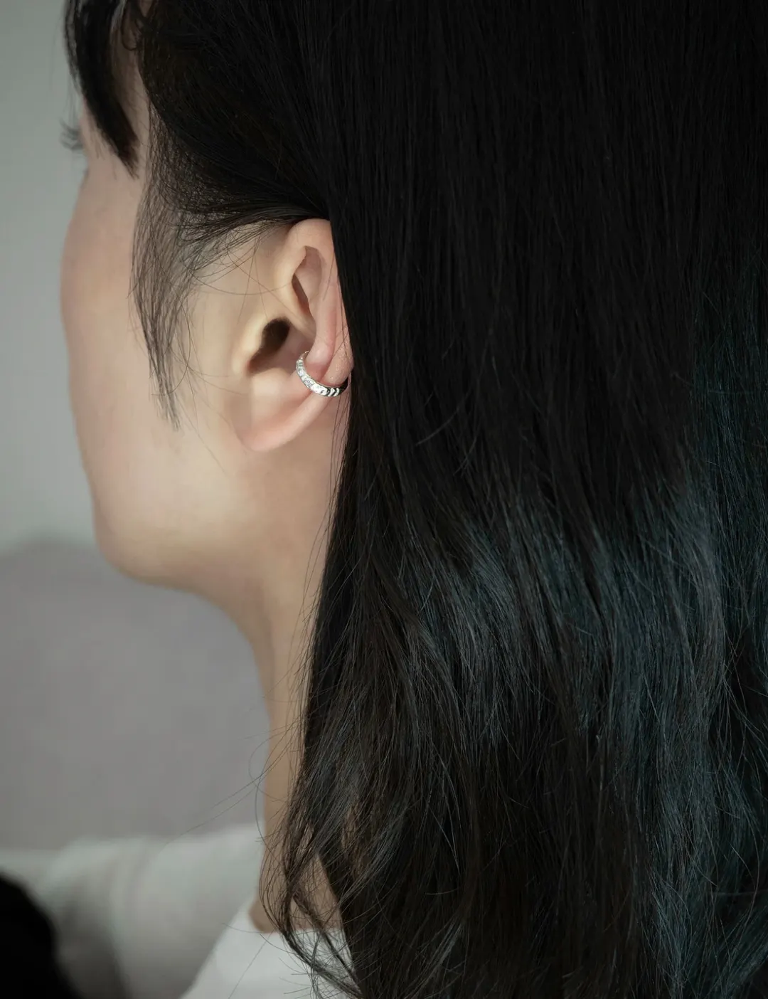 Glitter Line Ear Cuff