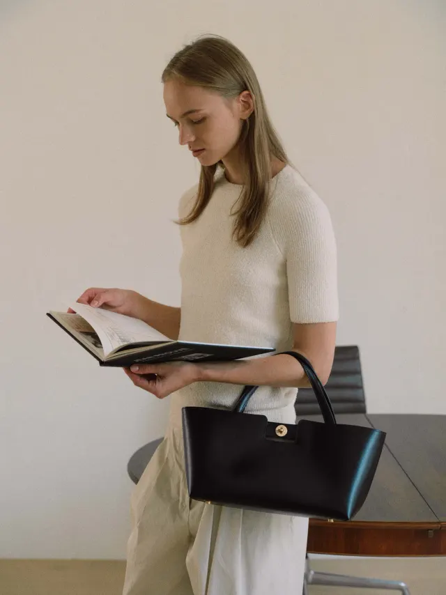 Time tote bag Black