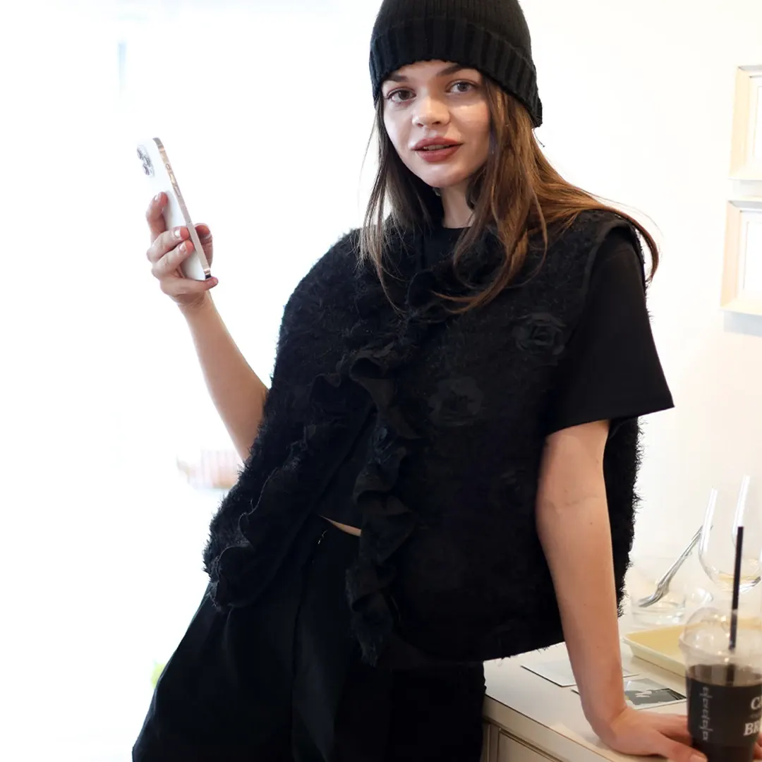 Rosie Frill Vest_black