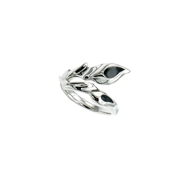 Black odd Ring (RS202)