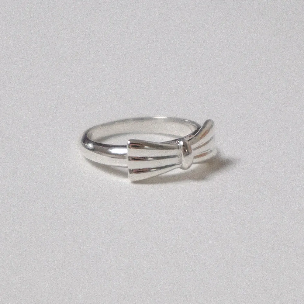 Bow Ring