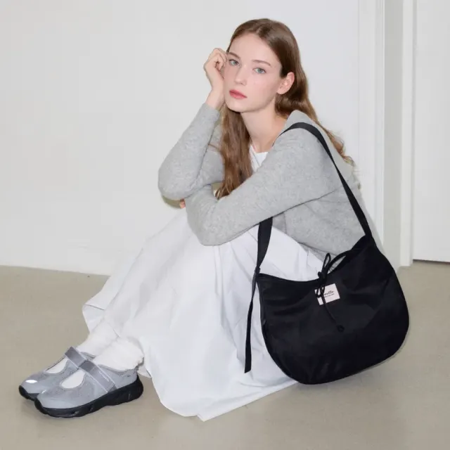 nylon cross bag (Black string)