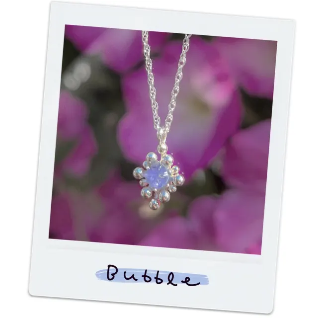 Bubble Bath Stone Necklace (一日の終わりの泡風呂)