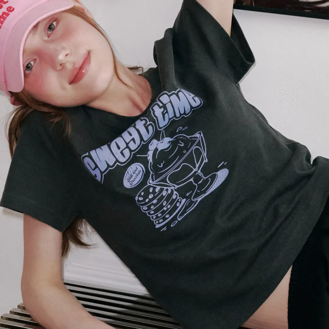 [HAST] スウィートカップアイスクリーム クロップTシャツ - Charcoal